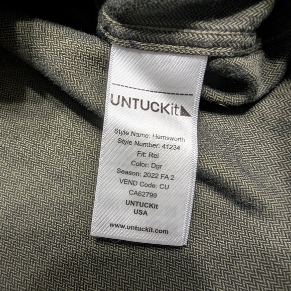 UNTUCKit Hemsworth Men's Dark Rifle Green Casual Button Down Shirt Size Large - Picture 6 of 9